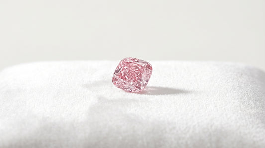 How to Buy a Natural Pink Diamond Without Overpaying