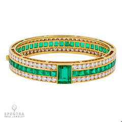Cartier 4.39 ct Colombian Emerald & Diamond Bangle in 18K Gold – Signed Estate