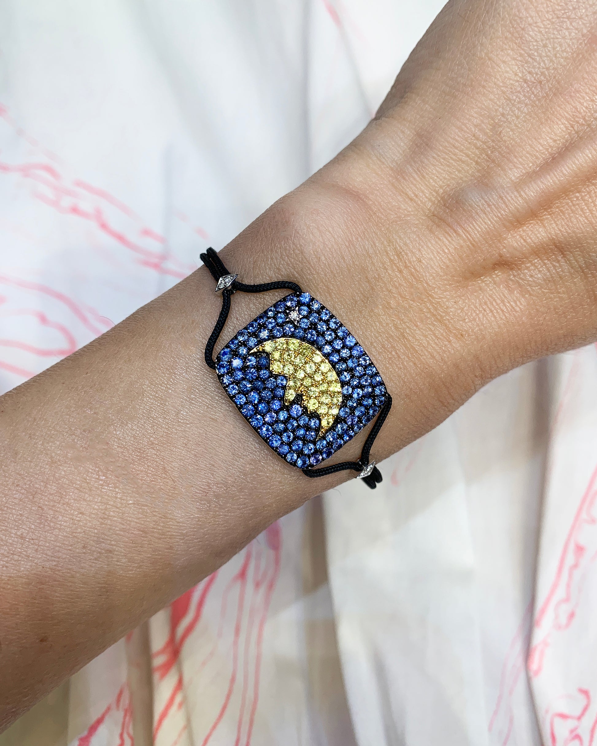 Adamas Sapphire & Diamond Bracelet – Signed Contemporary