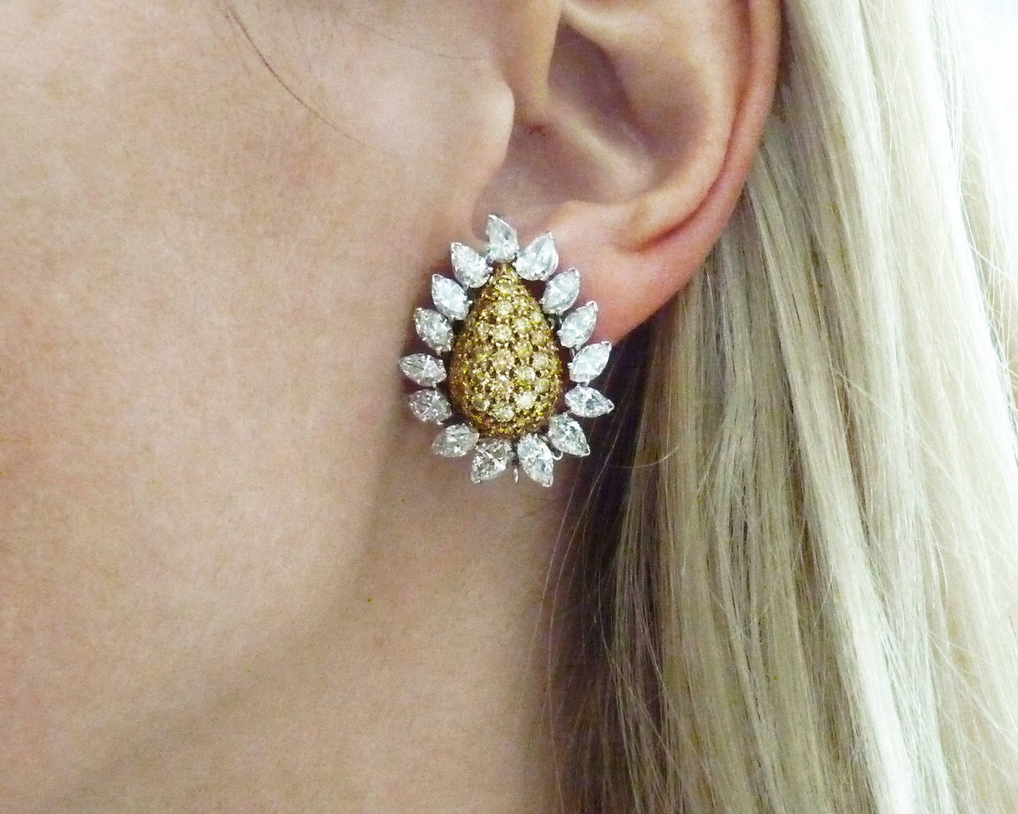 Van Cleef & Arpels Yellow and White Diamond Flower Earrings