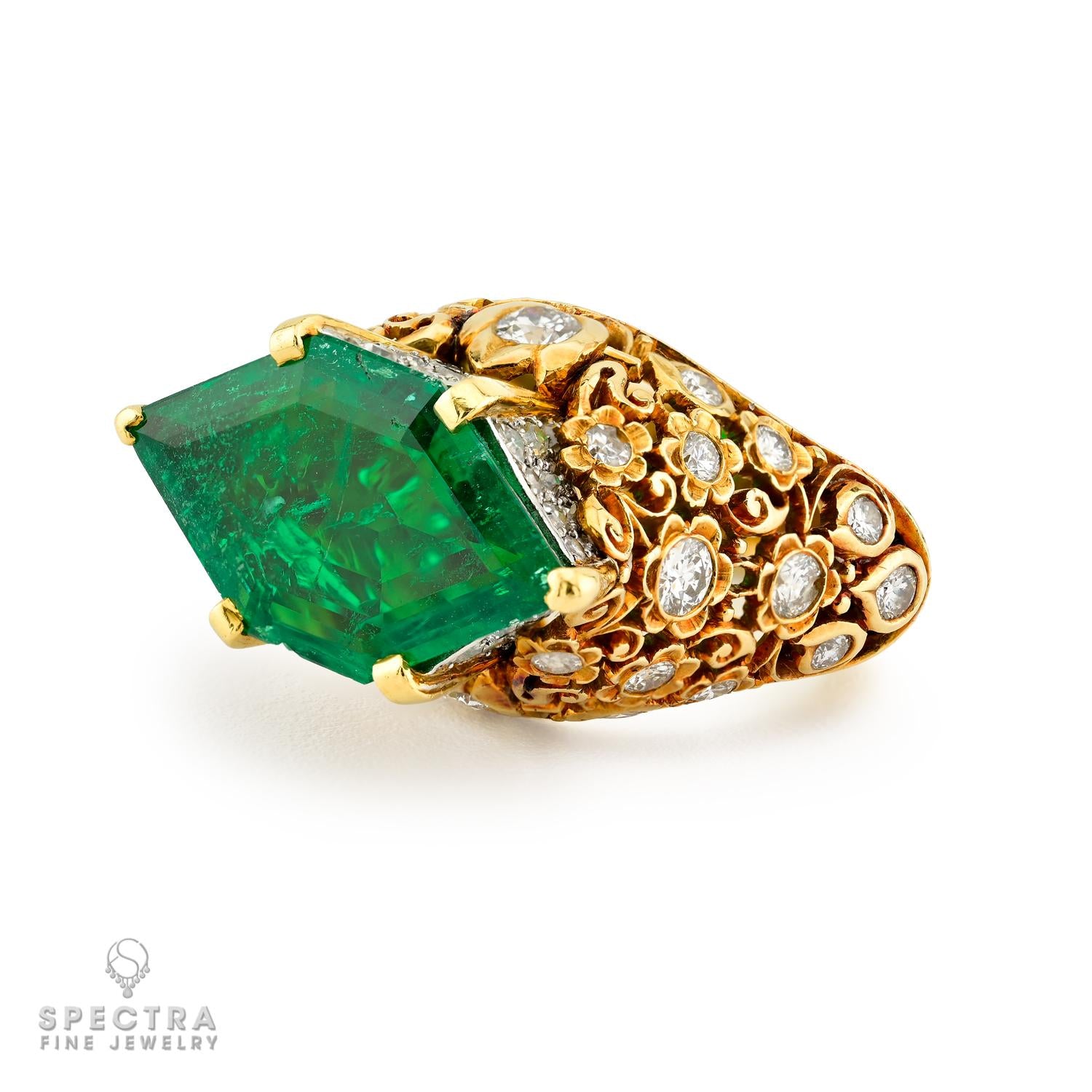 Cartier Hexagonal Colombian Emerald & Diamond 18K Gold Ring