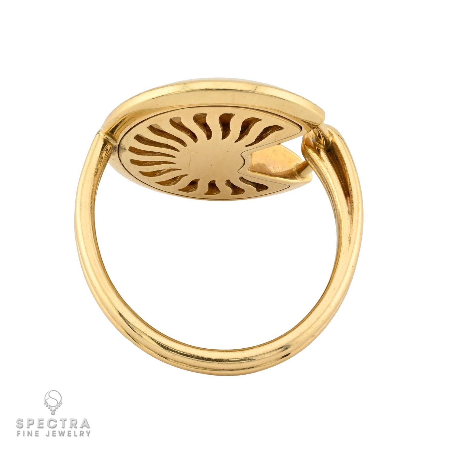 Cartier Amulette de Cartier Mother-of-Pearl Diamond Gold Ring