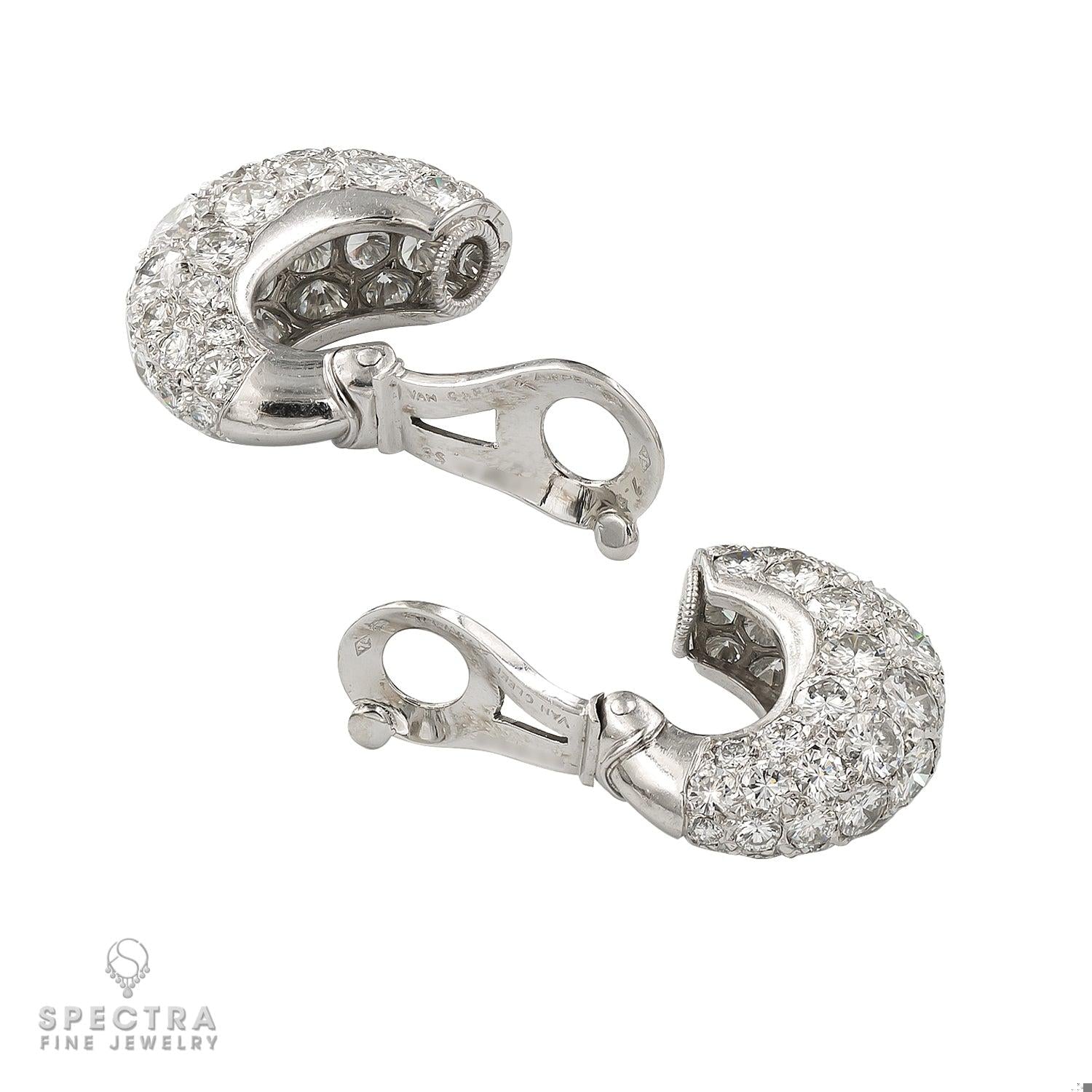 Van Cleef & Arpels 18k White Gold Diamond Dome Set