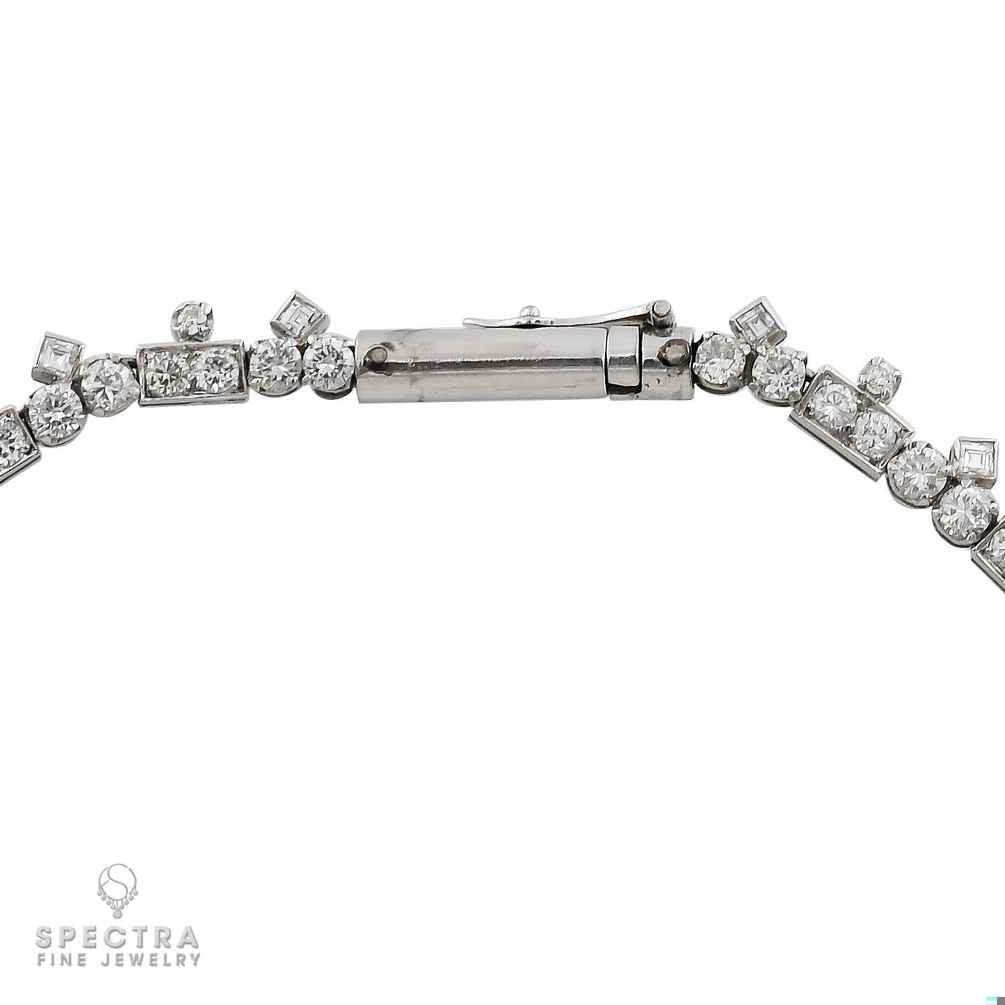 Vintage 32.50 cts. Diamond Necklace in Platinum