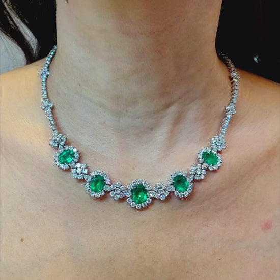 Emerald Diamond Collar Necklace: The Jewel of Kings in 18kt White Gold