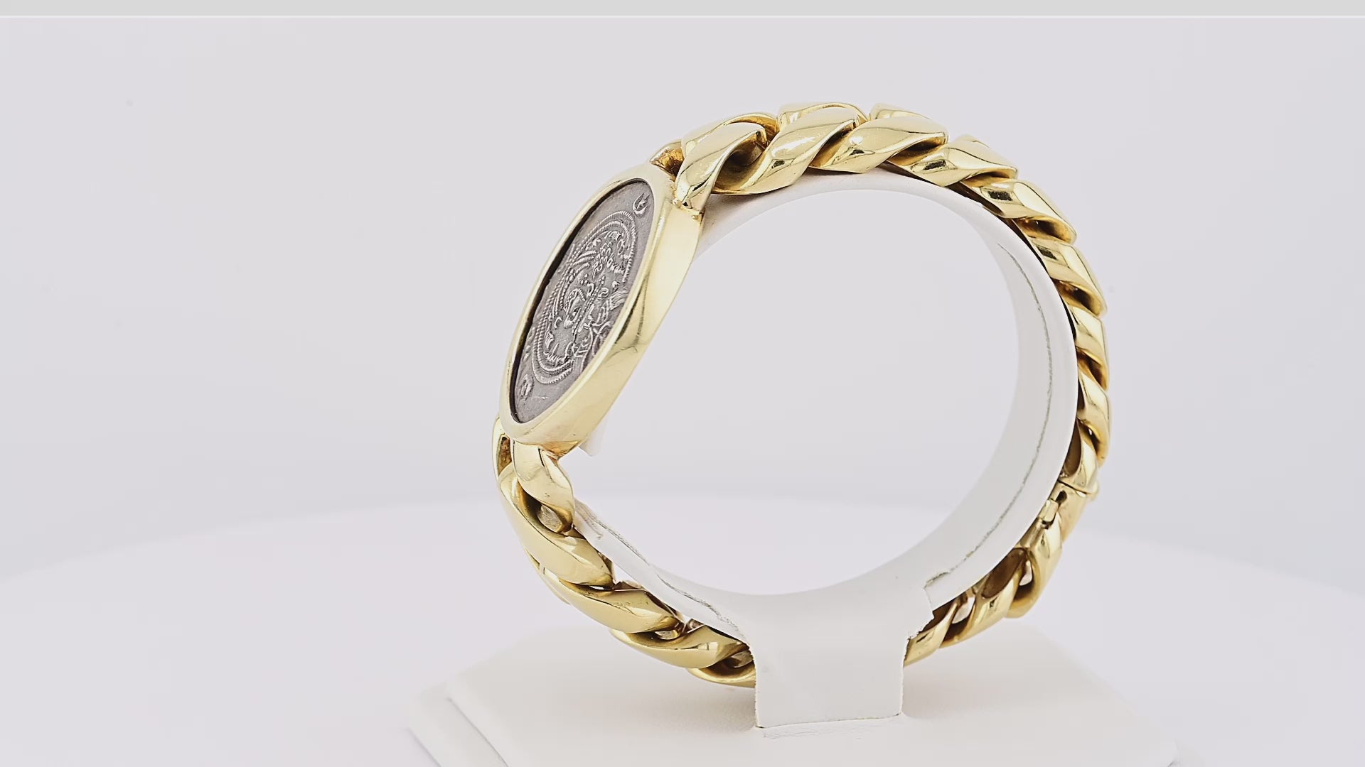 Bulgari Monete Chain Bracelet in 18K Yellow Gold – Signed Jewelry