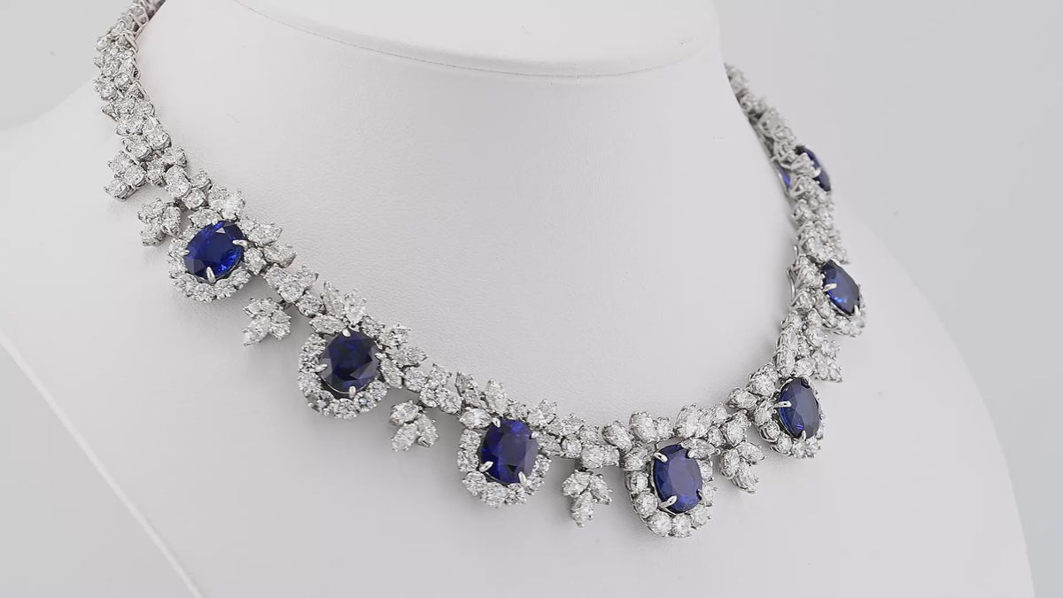 Harry Winston 32.63 cts. Ceylon Sapphire Diamond Platinum Necklace