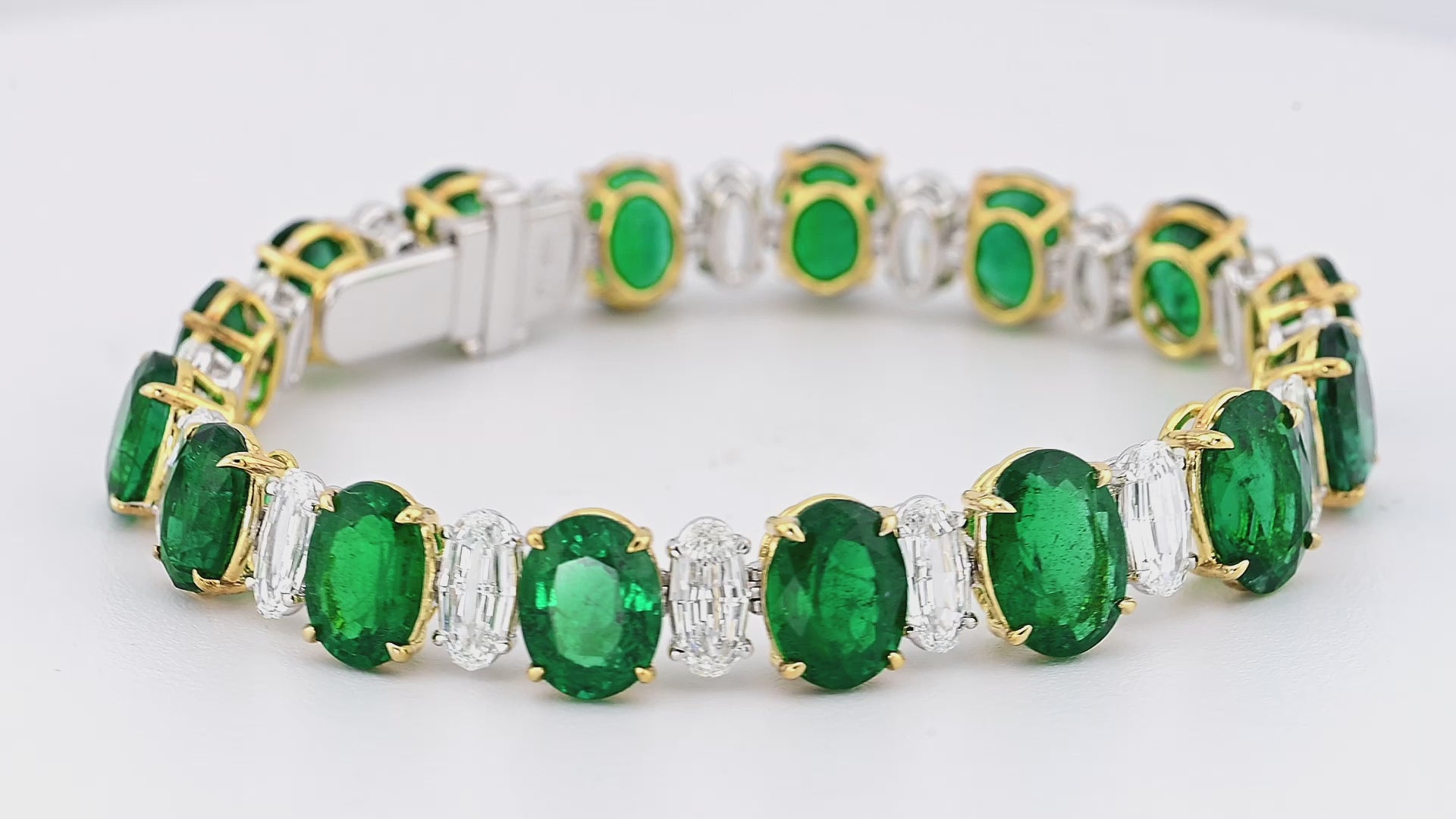 37.24ct Emerald and Diamond Bracelet in 18K Gold – Spectra Fine Jewelry