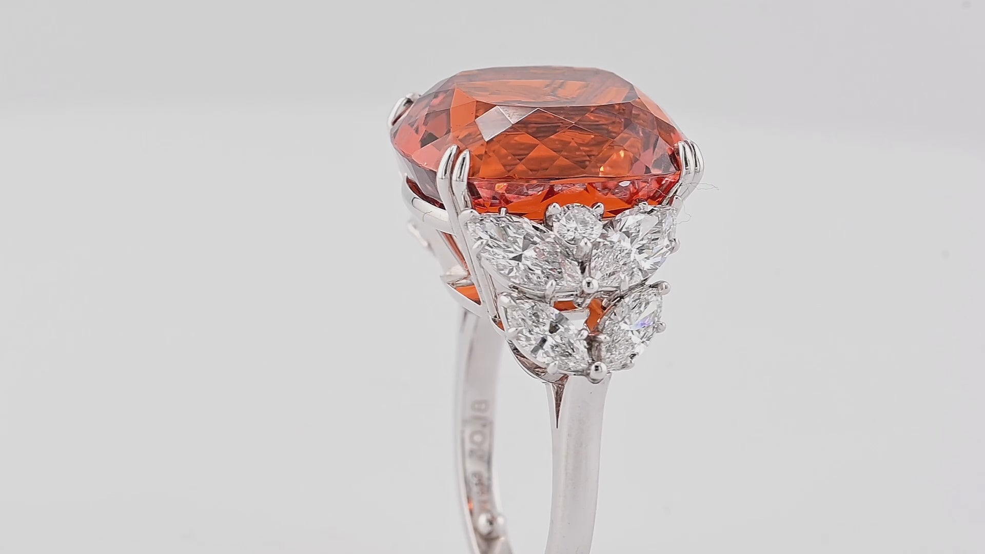 Harry Winston 30.18ct cushion-cut Spessartite Garnet Diamond Ring
